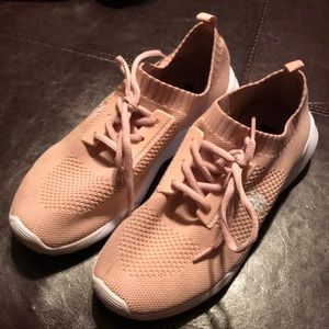 Women’s rose colored polo sneakers size 8.5